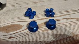 PS5 Blaue Aluminium Thumbsticks, D-Pad, ABXY-Taste