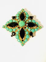 Vintage 1950’s Green Rhinestone Brooch