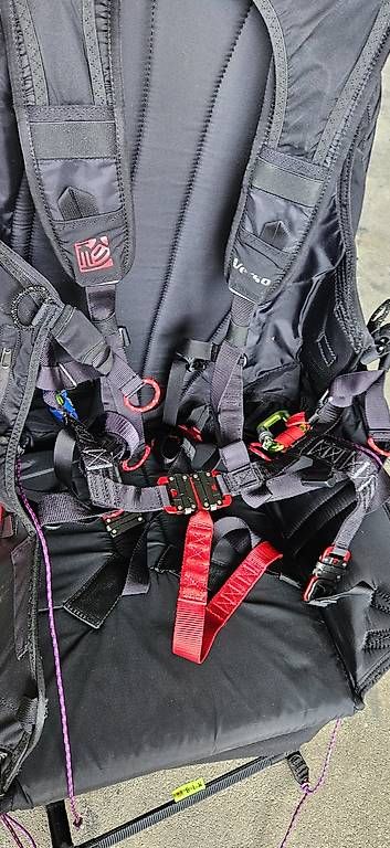 Sport dell'aria & Aquiloni: Gleitschirm Komplettsystem – Usato da Thun venduto da mrok01 3