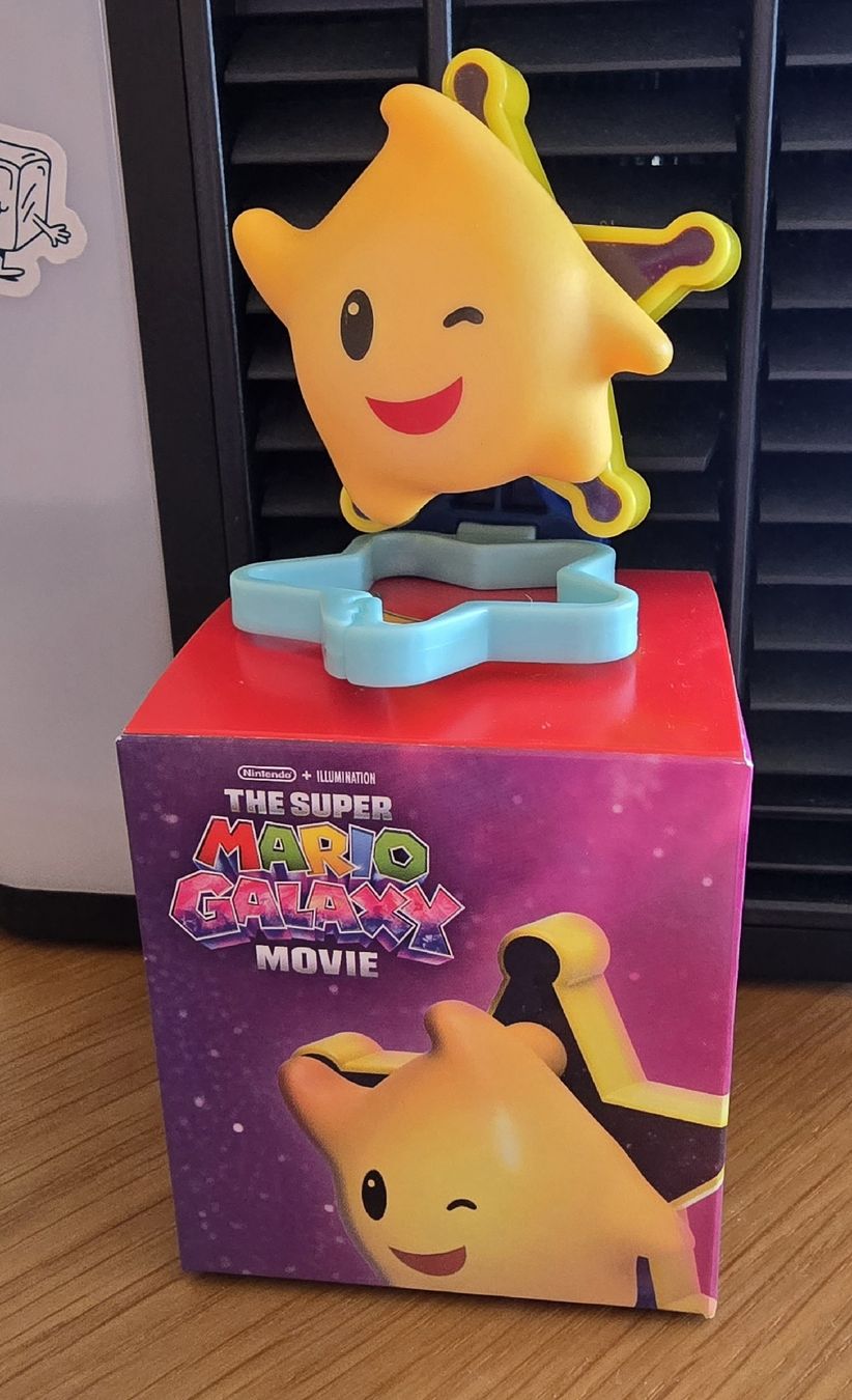 Statuette: Happy Meal Figur und Büchlein Super Mario – Nuovo (secondo la descrizione) da Uster venduto da Gaensbluemchen