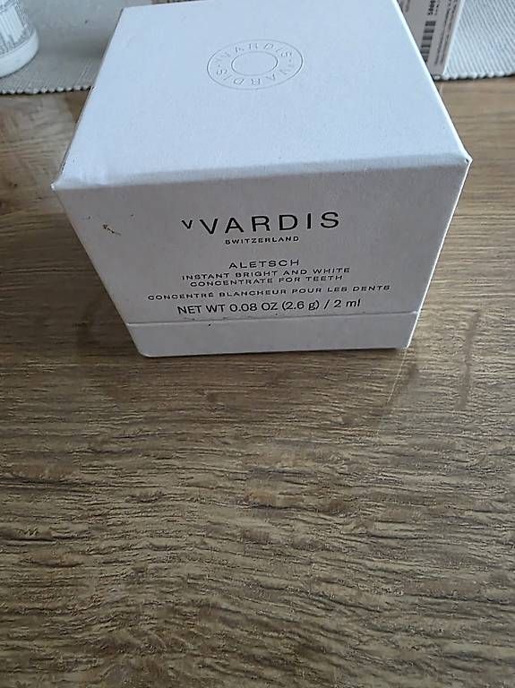 Soins dentaires: V vardis Bleaching – D'occasion à Hochdorf par Na_Ga 1