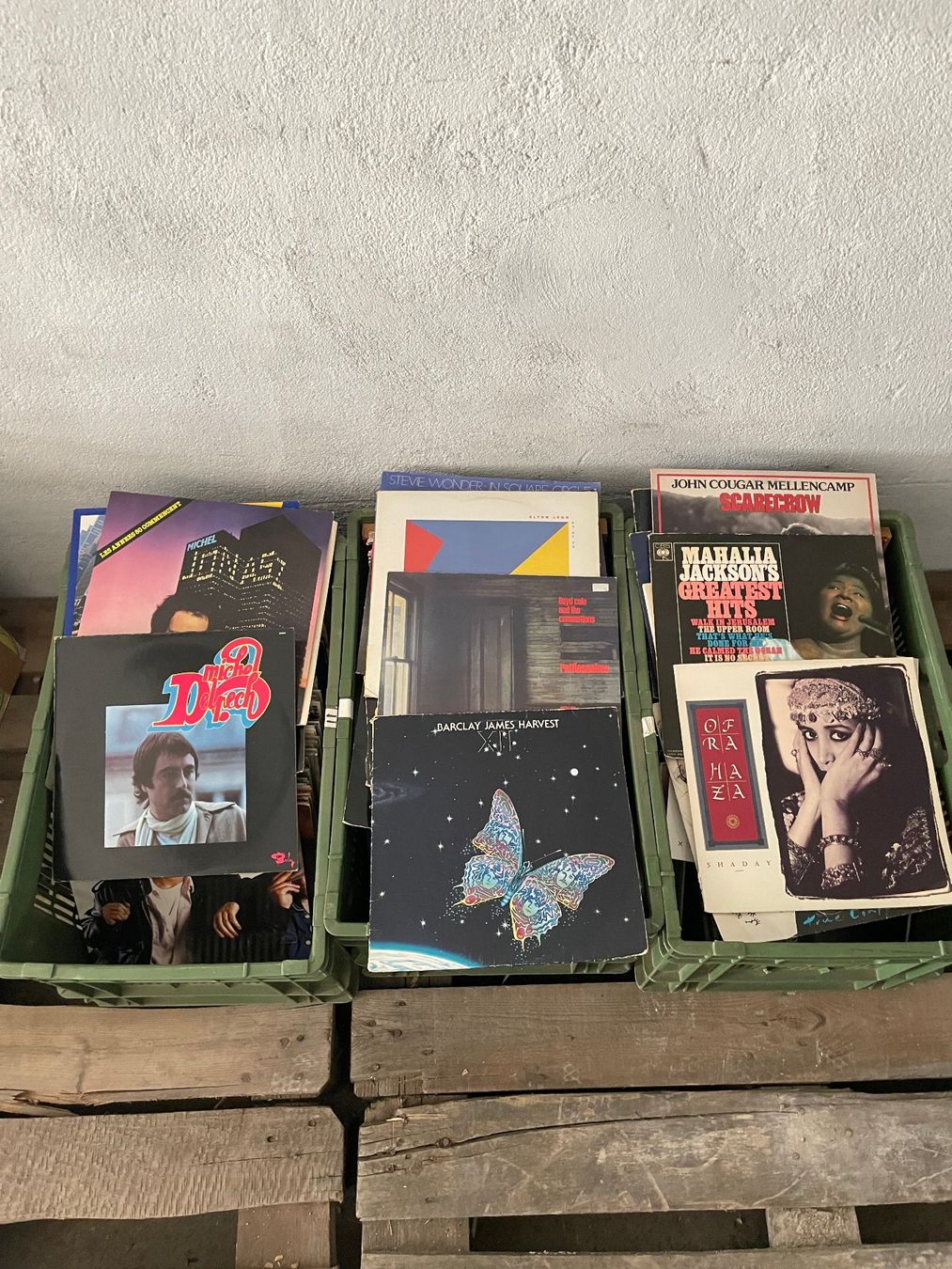 Dischi in vinile: 3 caisses de disques vinyles 33 tours – Usato da La Croix (Lutry) venduto da netrajet 3