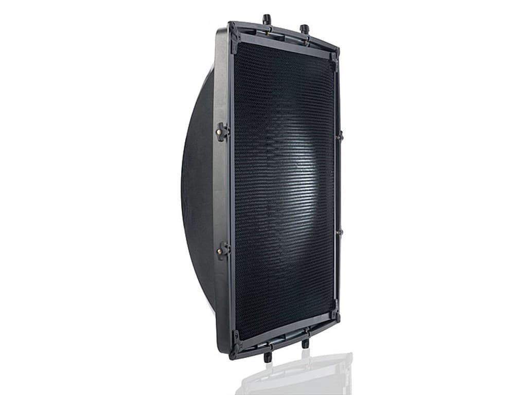 Elinchrom Flash: Elinchrom Square Reflektor 44x44cm Set mit Wabengitter – Nuovo e nell'imballaggio originale da Liebefeld venduto da Orvin2534