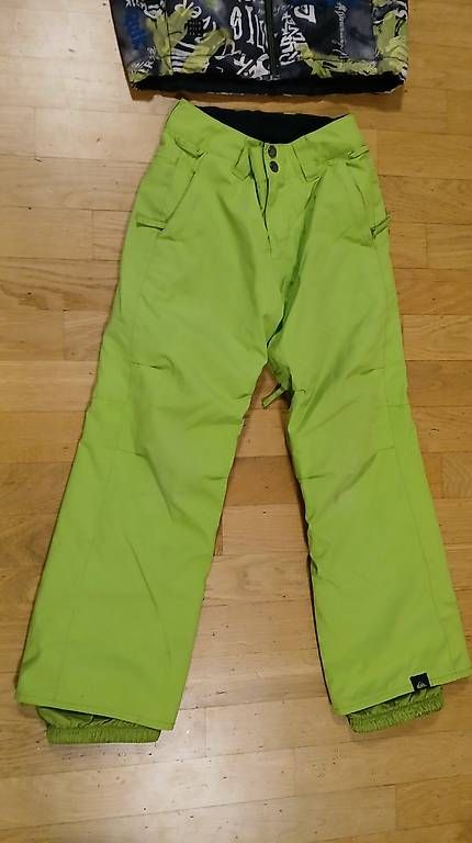 Completi: Skidress gr. 10 Jahre – Usato da Bern venduto da dmanci 1