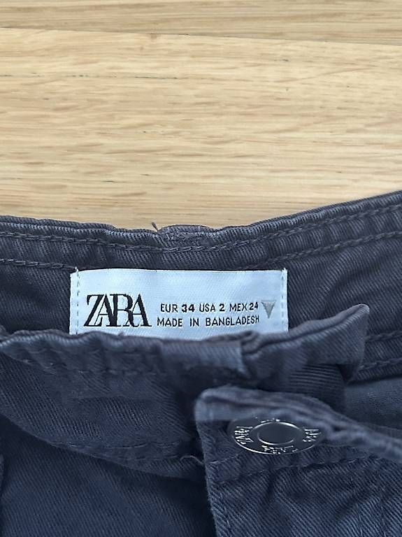 Zara Pantaloni: Zara Cargo Hosen – Usato da Münsingen venduto da klo_bvb2 1