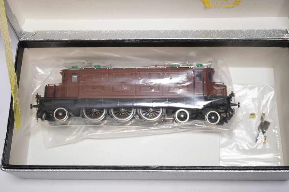 Metropolitan Modelleisenbahnen: 1œ Metrop 722 SBB Ae 3/6 I 10655 braun – Gebraucht aus Uetendorf von tigermuegi 7