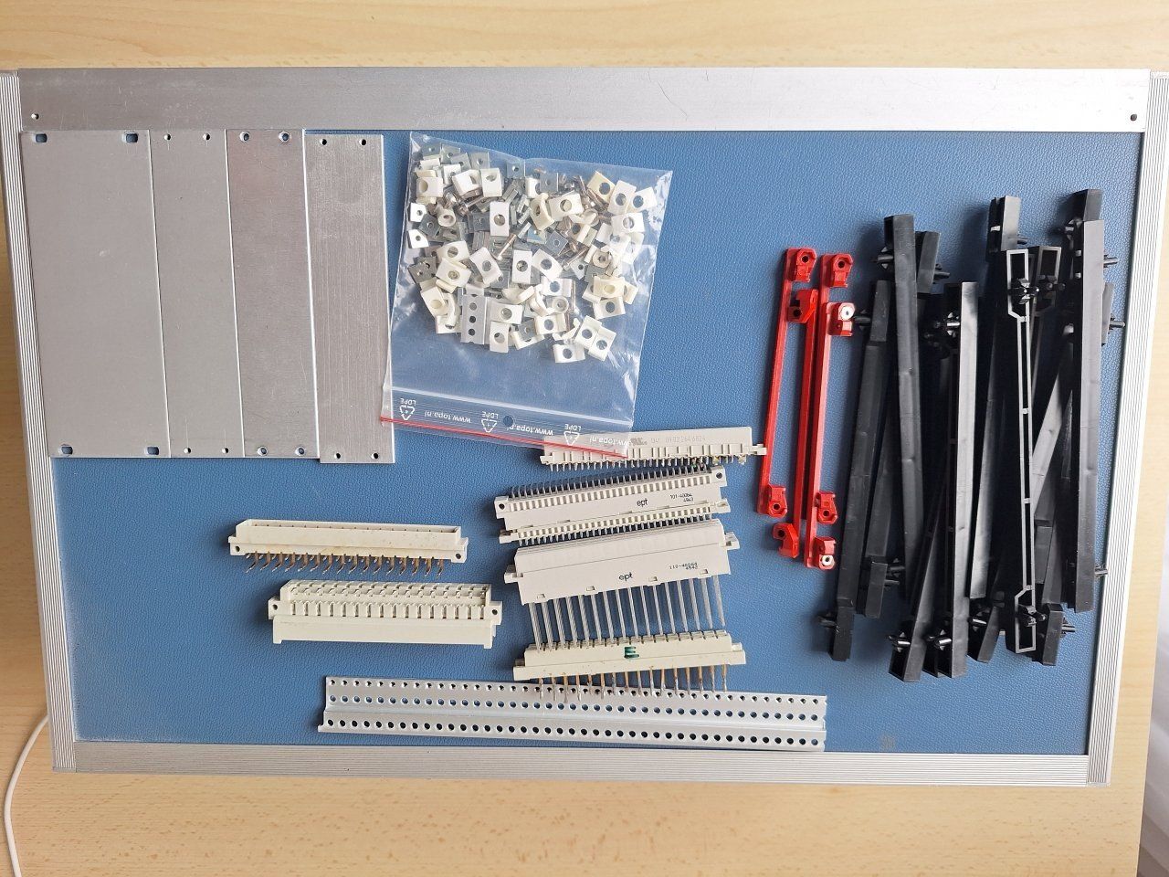 Autres accessoires: 19" Gehäuse der Marke Schroff – D'occasion à Sirnach par lenheruh 1