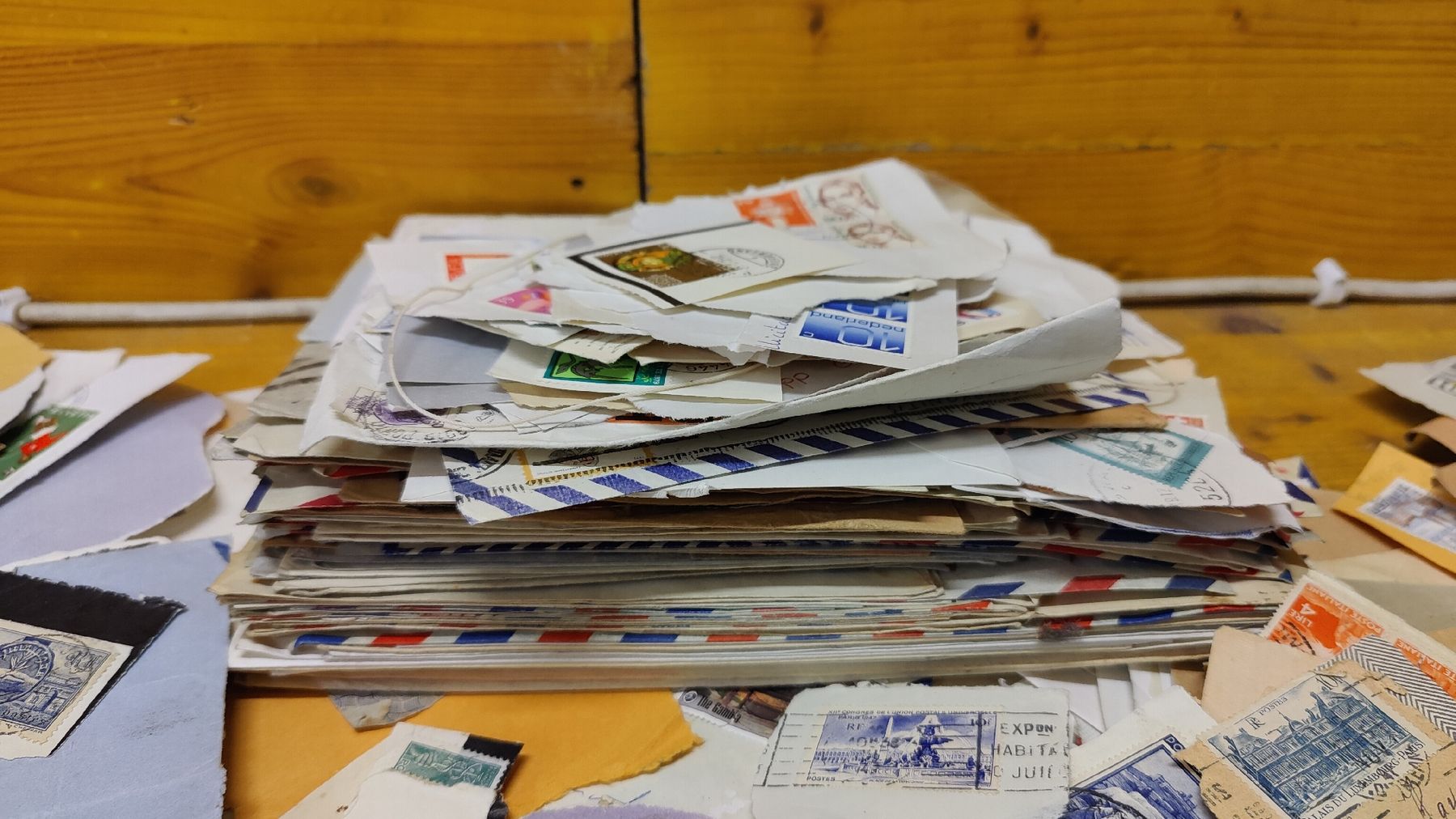 Tutti i francobolli: Lot Briefmarken gemischt (L4) – Usato da Neuenhof venduto da bro_9zsg 1