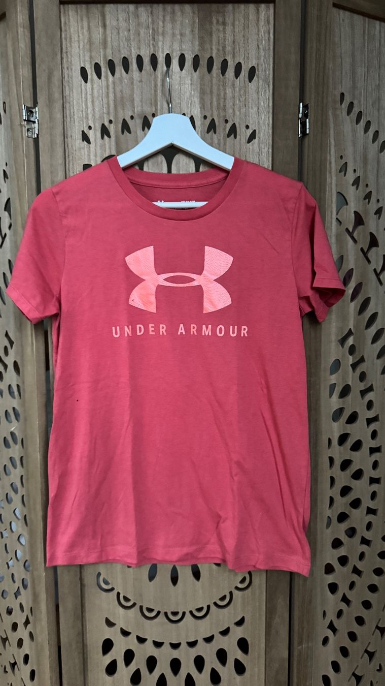 Under Armour T-shirt: Under Armour T-Shirt – Usato da Riedern venduto da leoni_m