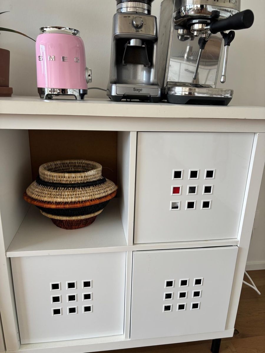 Ikea Komplettküchen: White Storage Cabinet with Doors and Drawers. – Gebraucht aus Zürich von tfr_q8kt 3