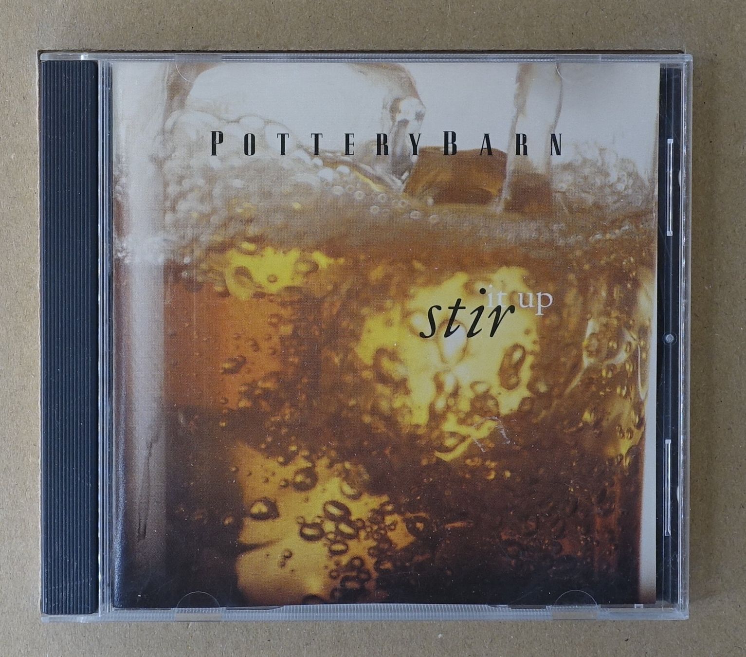 CD: Pottery Barn - Stir It Up - D13 – Usato da Sessa venduto da discoverymedia