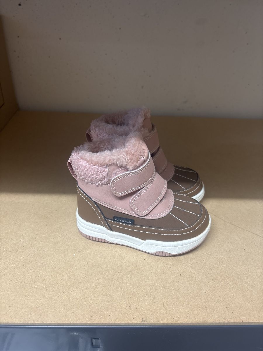 Schuhe für Mädchen: Winterschuhe Gr. 20-21 – Neu (gemäss Beschreibung) aus Wangen an der Aare von Semadeni13