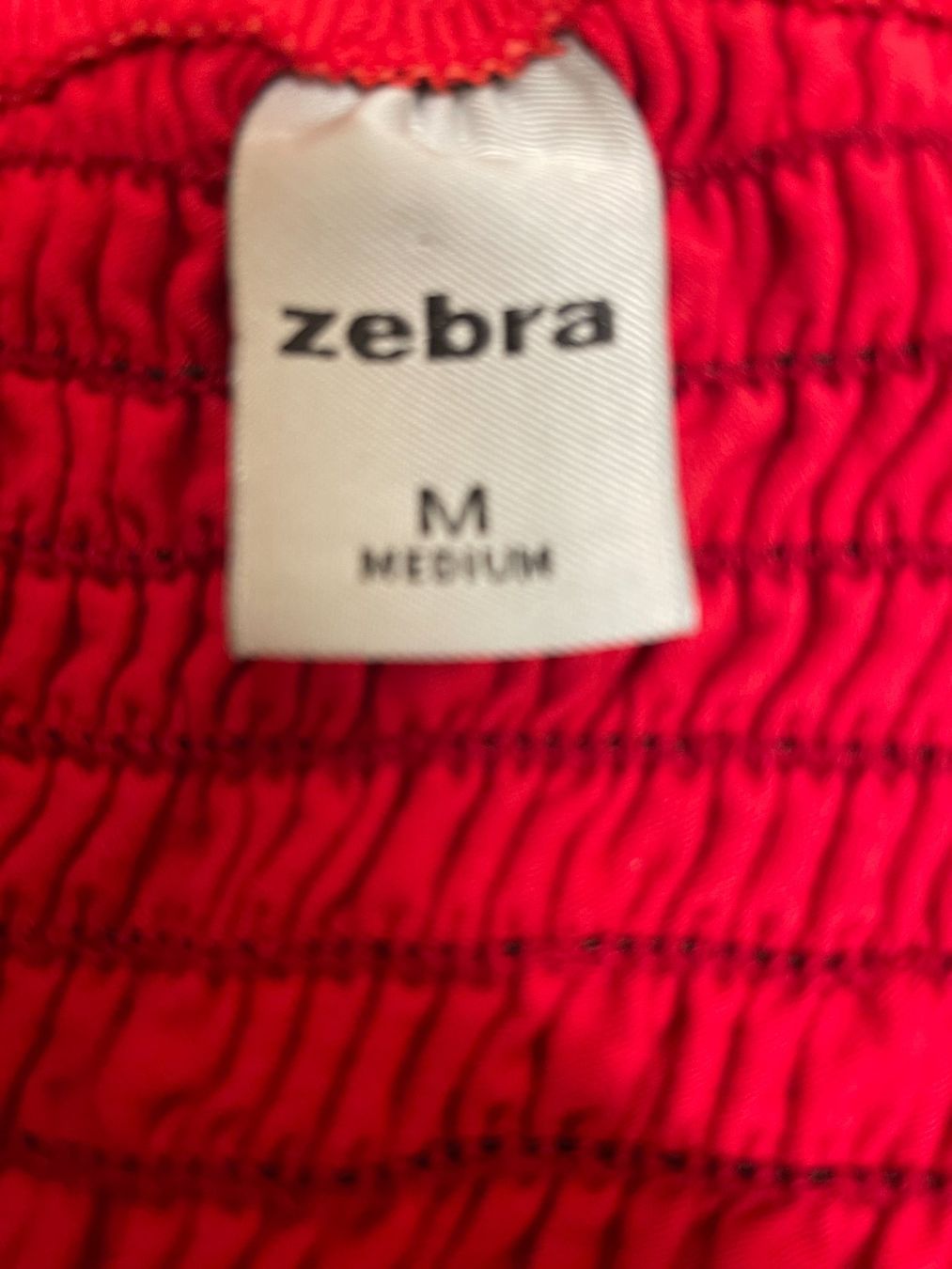Zebra Kleider: ZEBRA Robe rouge bustier – Gebraucht aus Lausanne von PlusValue_Lausanne 2