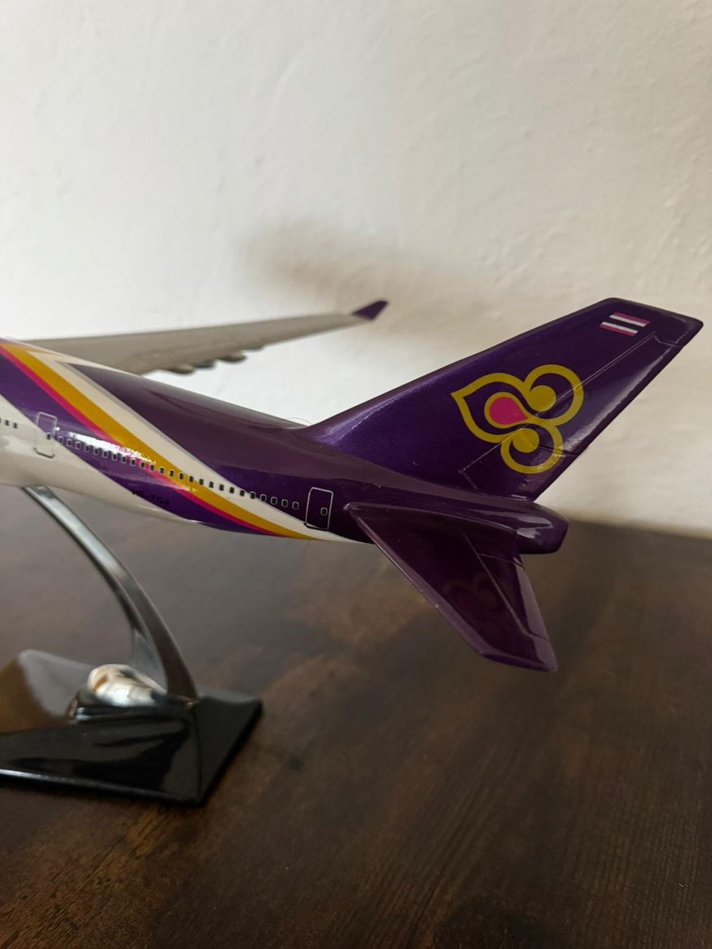 Boeing Kit di modellismo & Modellini statici: Thai Airways Boeing 747  Model – Usato da Effretikon venduto da jazz.pi 2