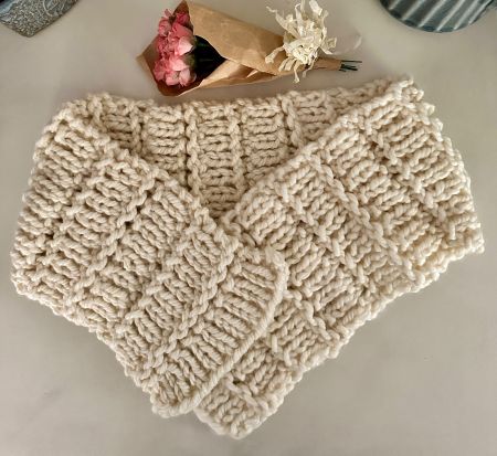 Schal handgestrickt, crèmefarbig, Unikat