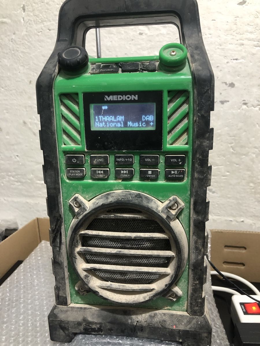 Medion Radio: Radio DAB+  de chantier Medion MD 84398 – Usato da Biel-Bienne venduto da alos07