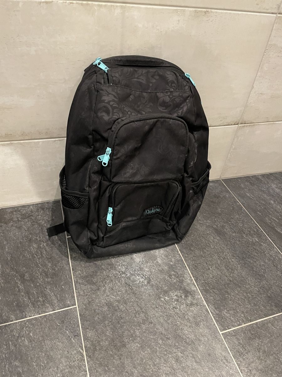 Dakine Rucksäcke: Dakine Schultasche – Gebraucht aus Oberentfelden von 11philipp