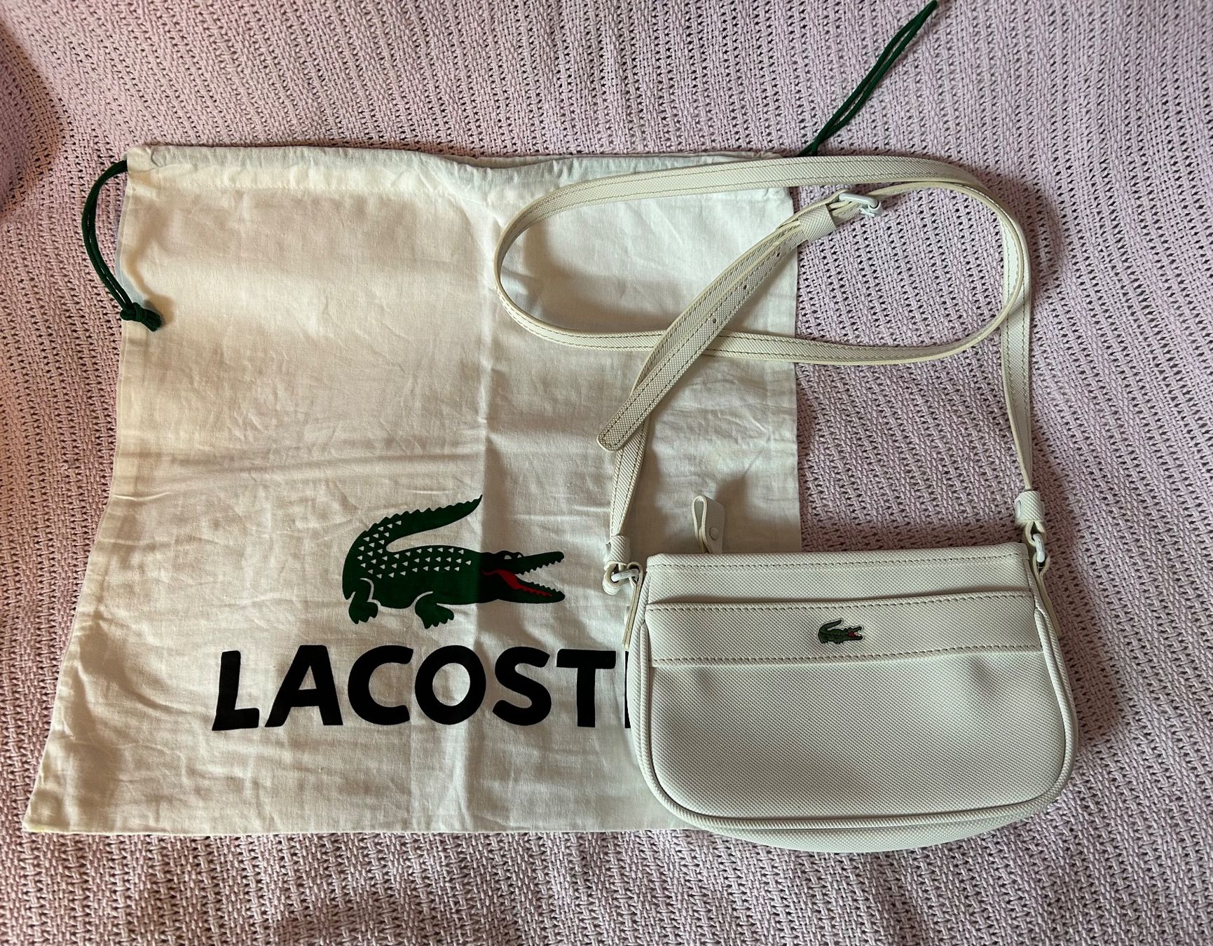 Lacoste Taschen für Damen: Damentasche „Lacoste“ – Gebraucht aus Zürich von LeaMilj