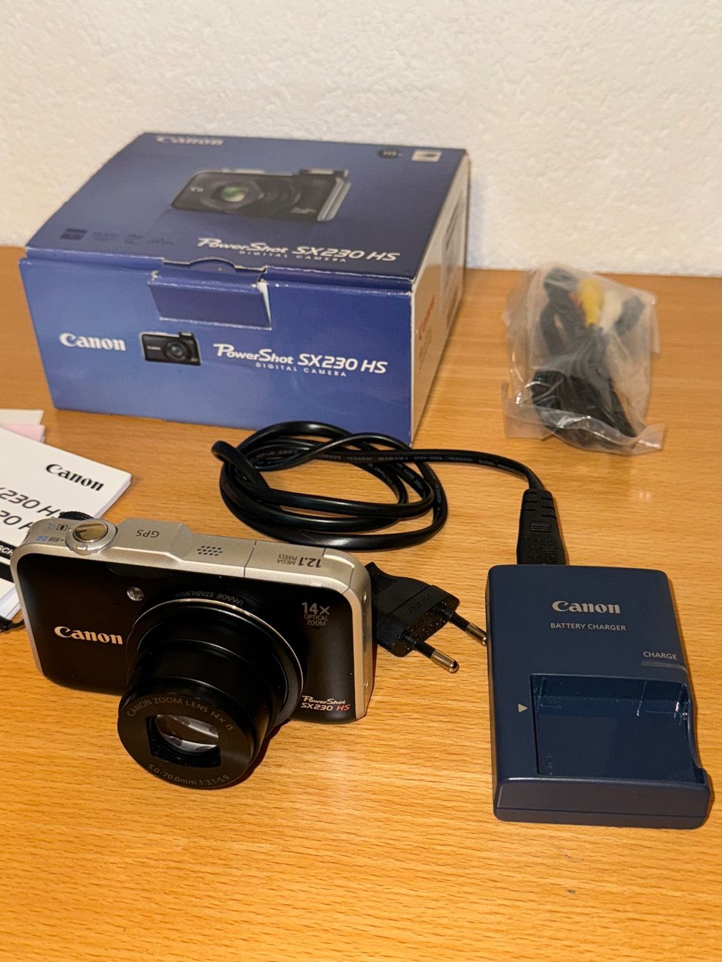 Canon Kamera: Canon PowerShot SX230 HS – Gebraucht aus Kaiseraugst von winnetou04 1