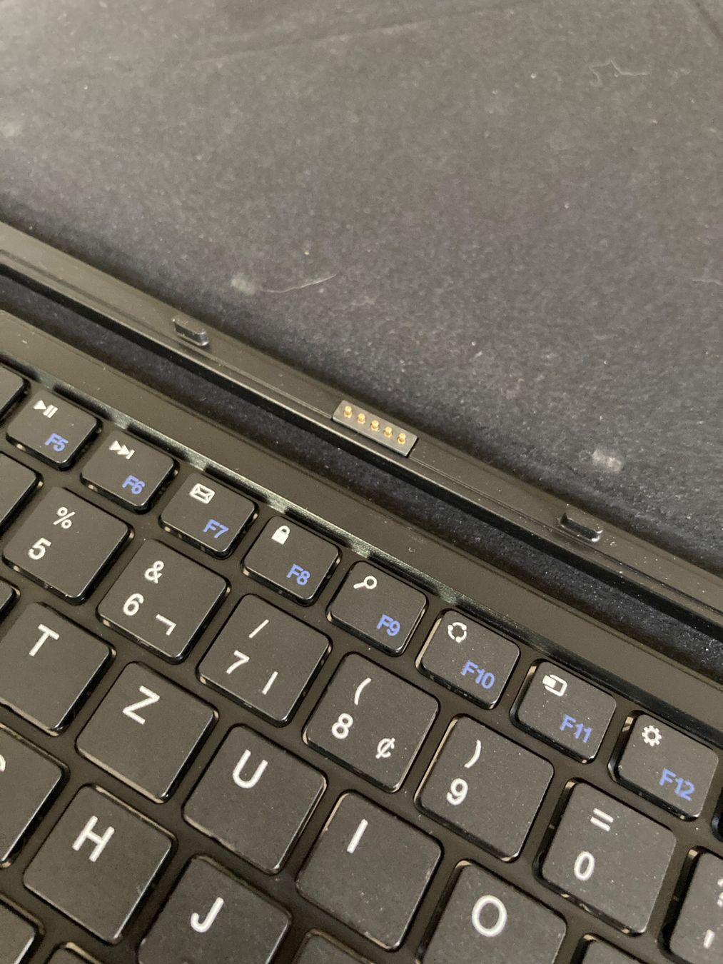 Claviers: Trekstor Tablet Tastatur – D'occasion à Dagmersellen par RamonaJohann 1
