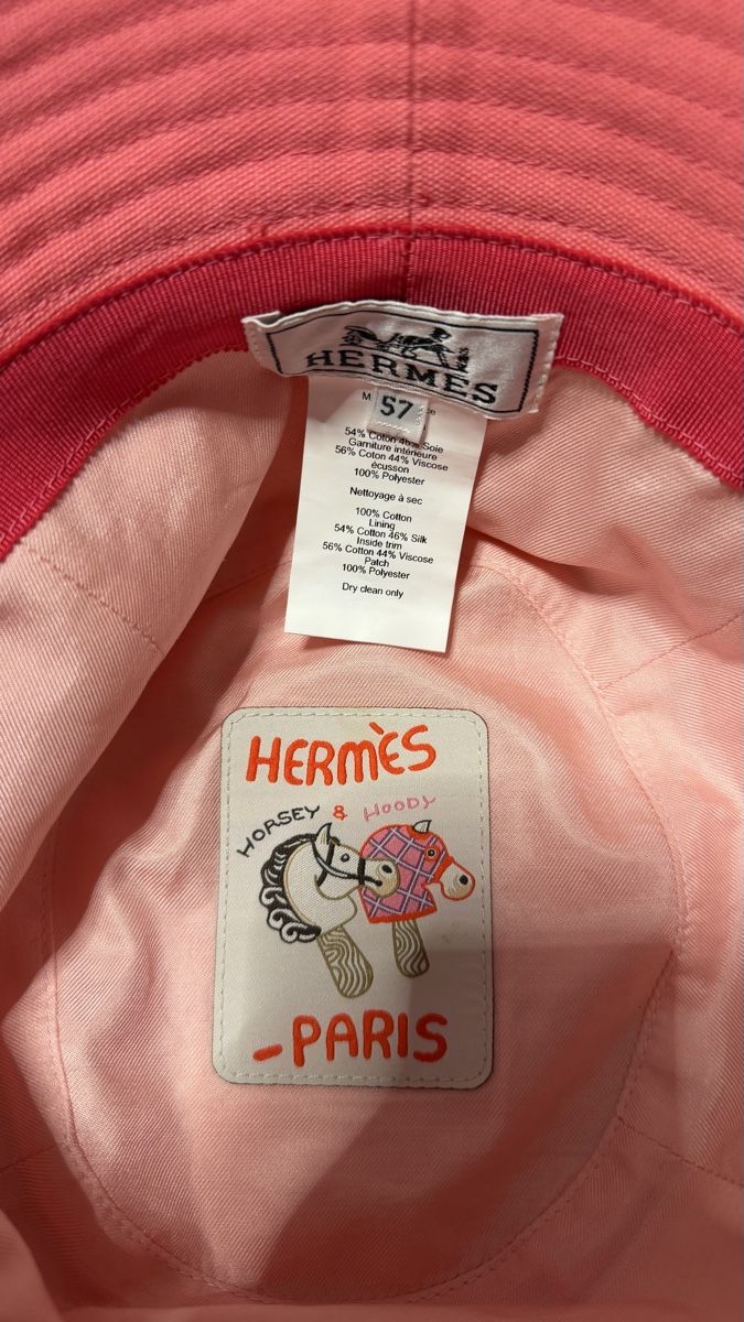 Hermès Copricapi, berretti & cappellini: Hermes bob calvi seashell – Nuovo (secondo la descrizione) da Paradiso venduto da Under_sun 3