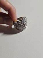 Ring silberfarben mit funkelnden Glas Steinchen 13.89g
