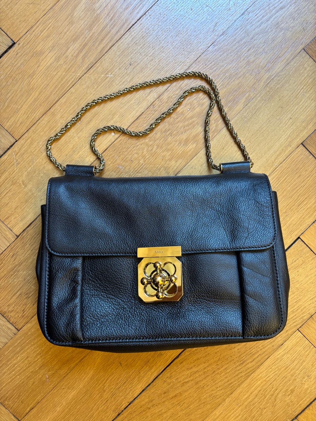 Chloé Sacs femmes: Chloé Elsie Black Chain Strap Shoulder Bag – Neuf (Voir description) à Basel par pau_lu94 1