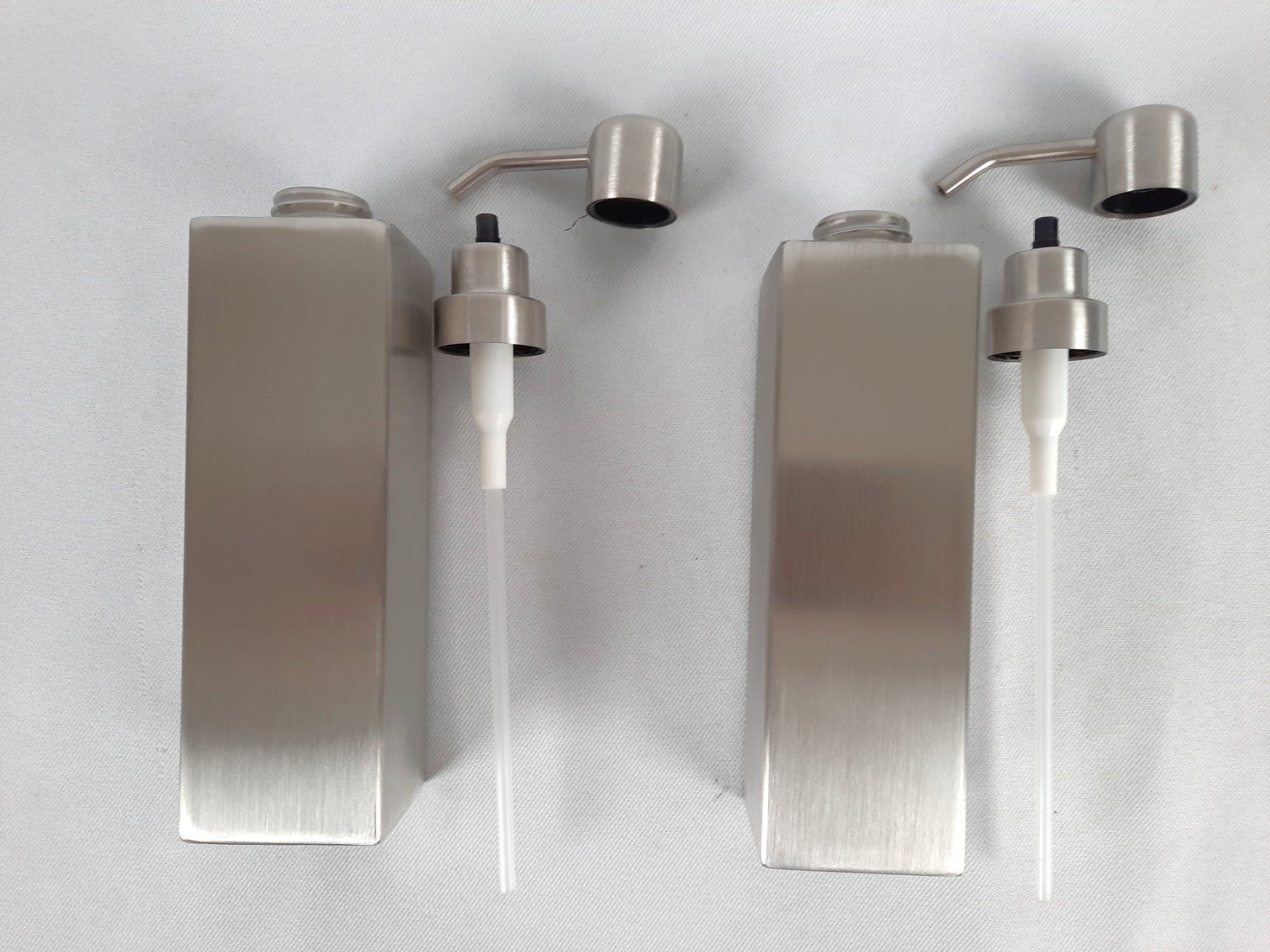 Portasapone: 2 Seifenspender, freistehend aus Stahl – Nuovo (secondo la descrizione) da Beinwil am See venduto da Restwert_Beinwil 2