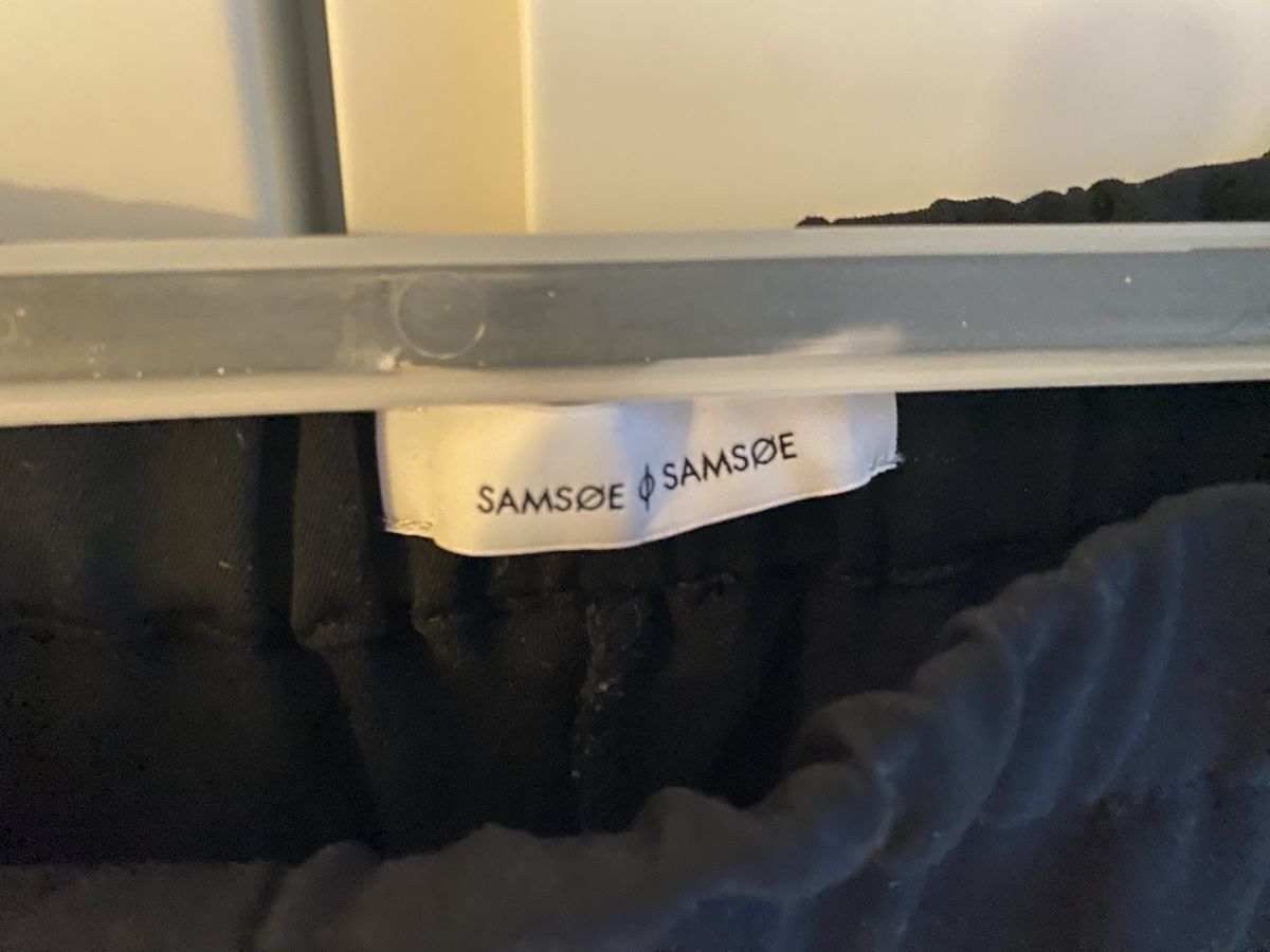 Samsøe Samsøe Pantalons: Leichte Hose/Culotte Samsoe Samsoe – D'occasion à Gossau SG par florysol 1