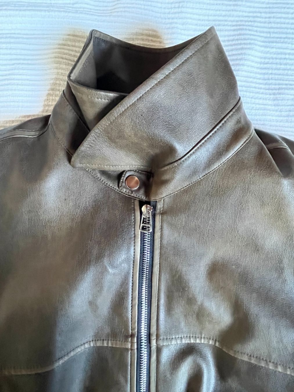 Vestes: Faux Leather Bomber Jacket – D'occasion à Zürich par lar_8z5c 4