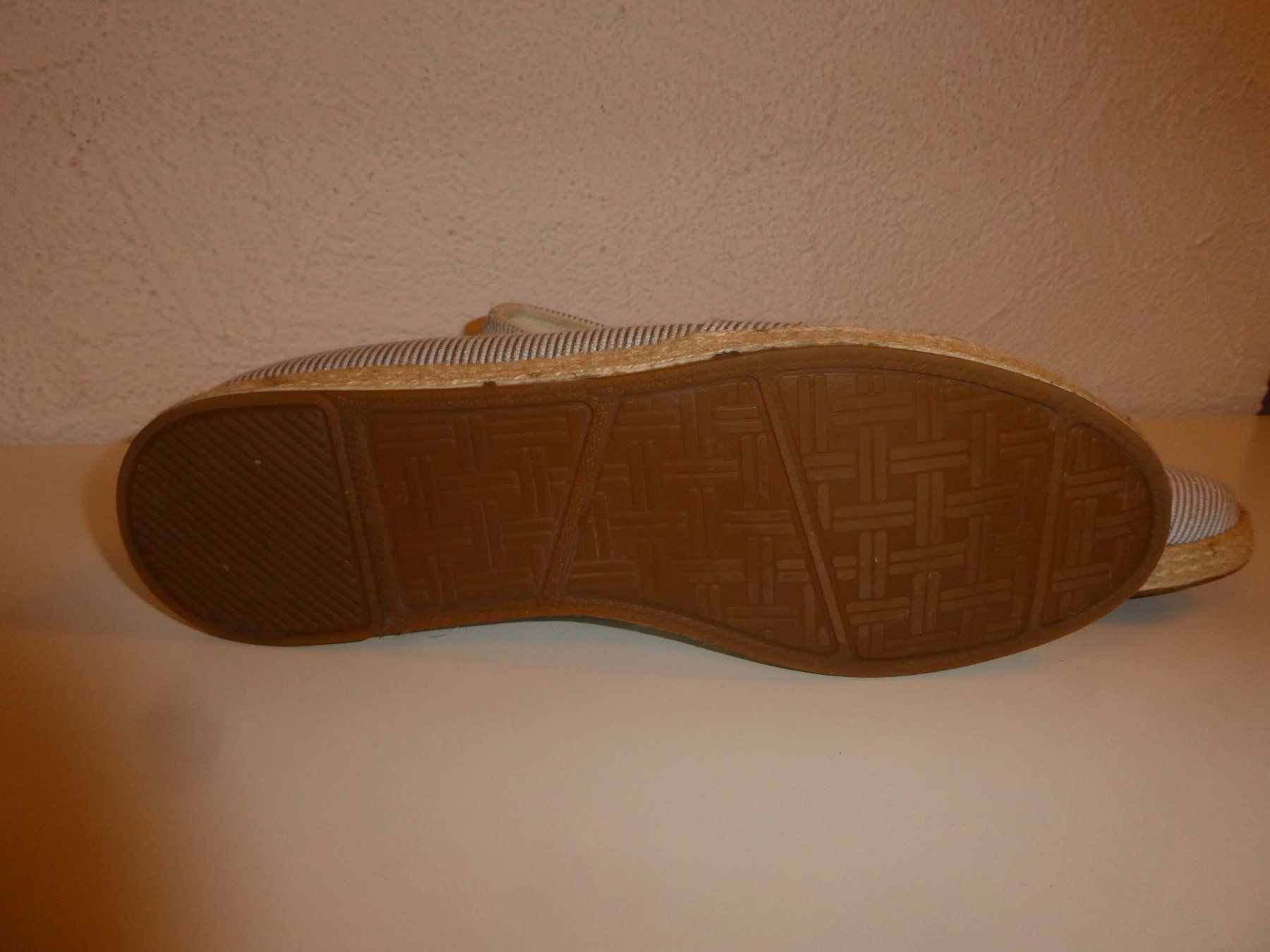 Chaussures femmes: Espadrilles Graceland gestreift Grösse 39 – D'occasion à Mels par KOSL 2