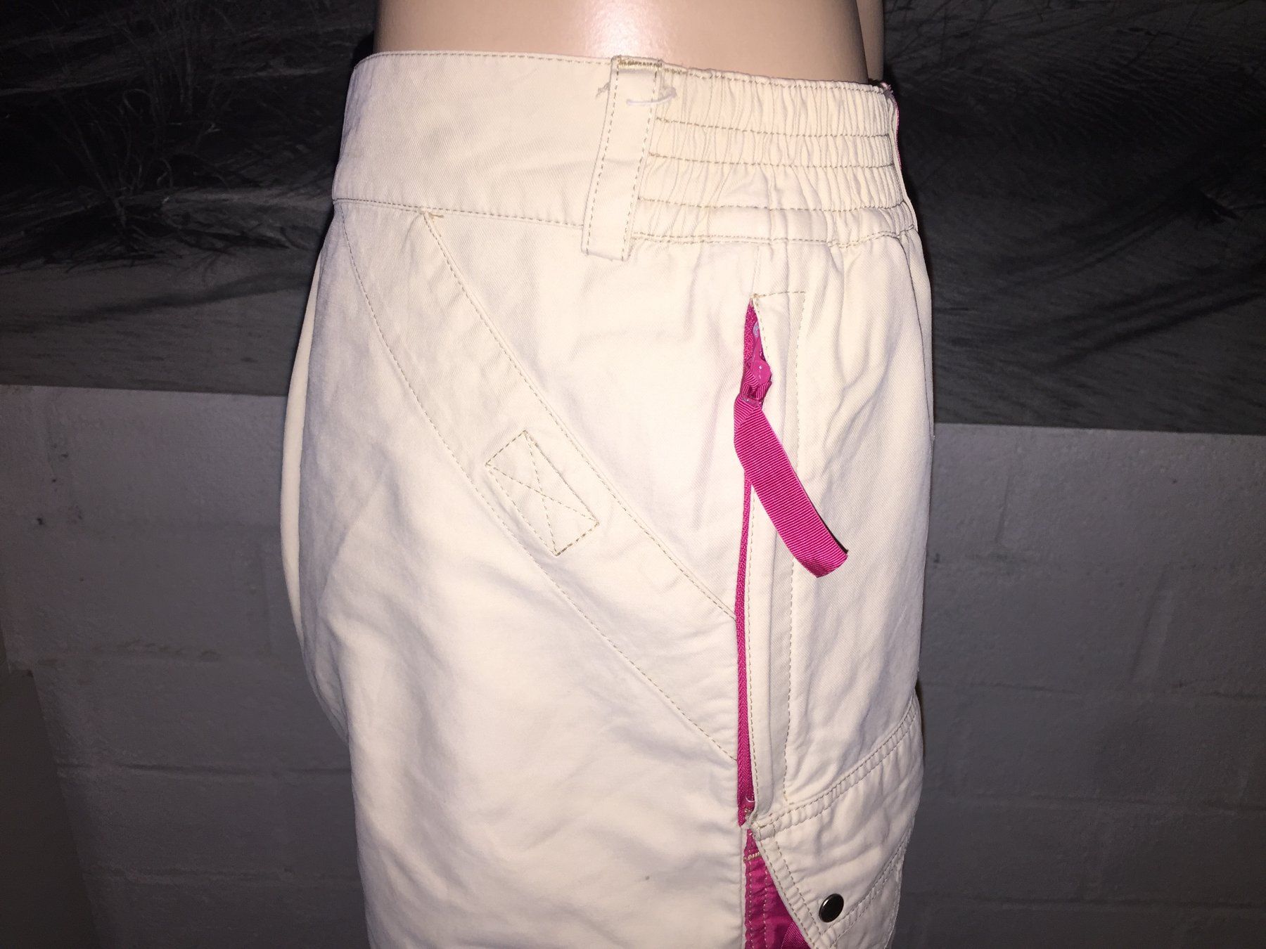 Pantaloni: Bermuda DEGRE 7    Taille/ Grosse L – Usato da Cossonay-ville venduto da Super-Price-Quality 4