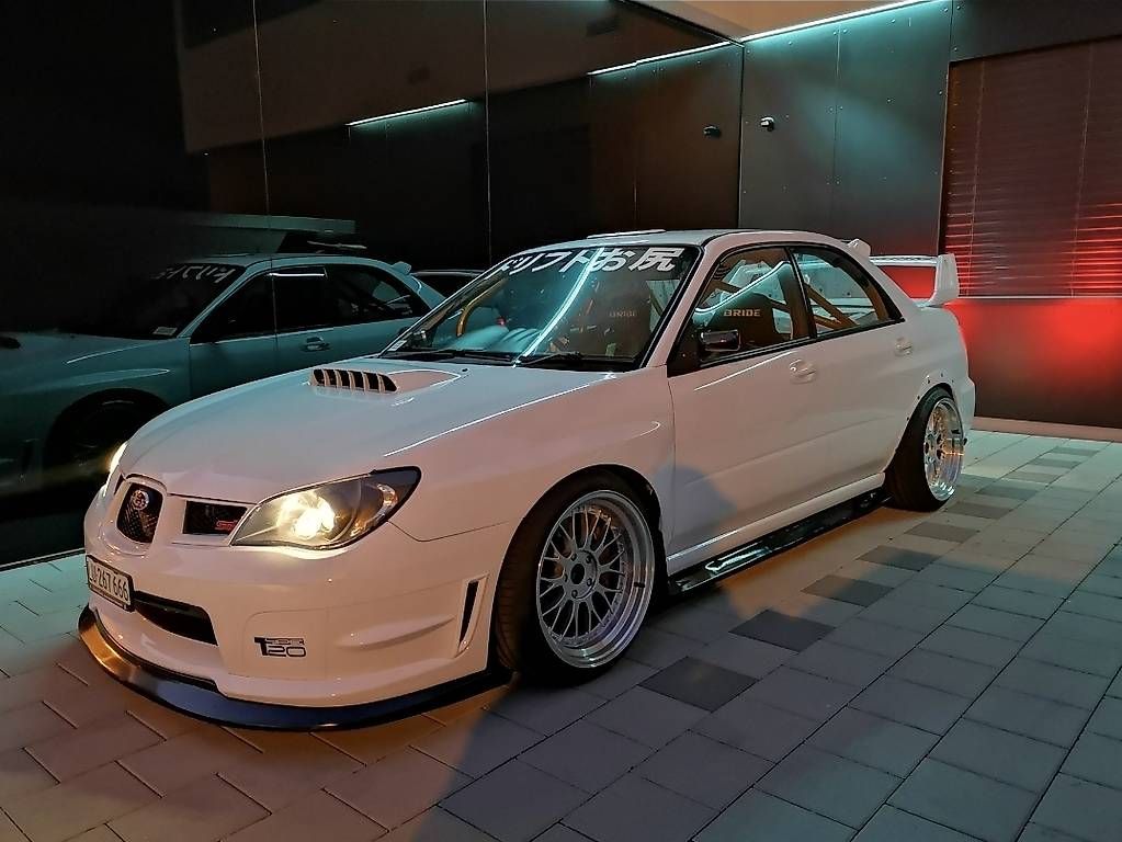 Tutti pezzi di ricambio auto: Neue Frontlippe Subaru impreza 06-07 – Usato da Menzberg venduto da -crazypit- 1