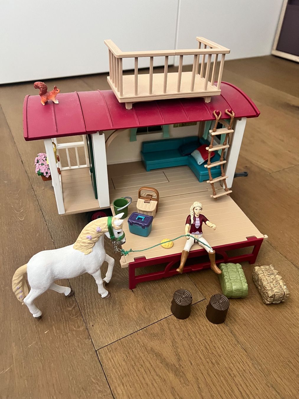 Schleich Giocattoli: Schleich Wohnwagen – Usato da Stallikon venduto da Biene76