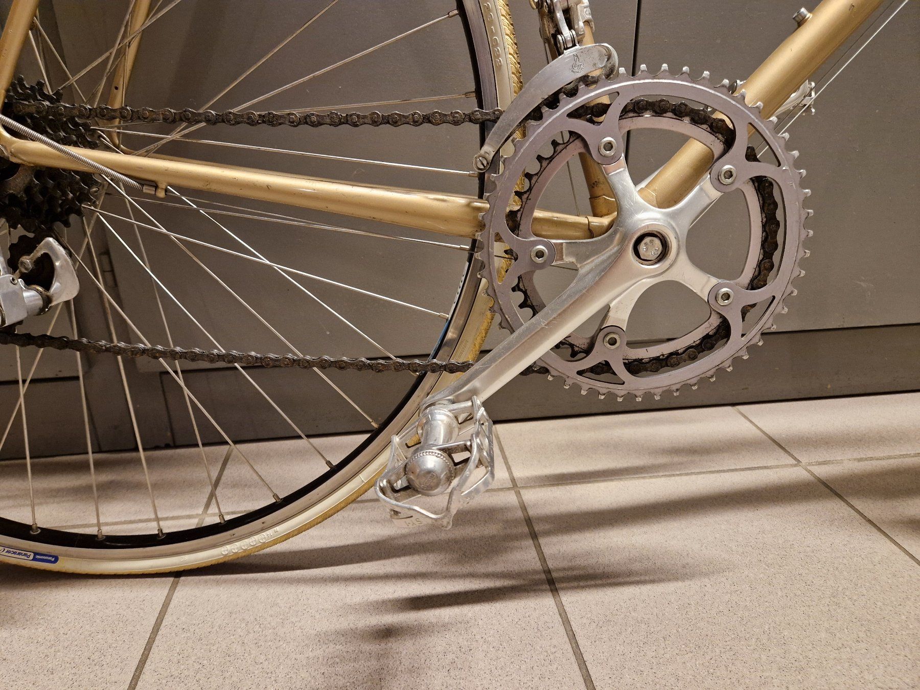 Bianchi Biciclette: Vélo de course Bianchi taille L vintage – Usato da Grand-Lancy venduto da jer_m8tv 9