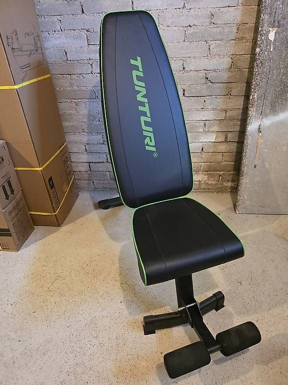 Vélos d'appartement: Hantel und Hantelbank – D'occasion à Busswil BE par sanchez1zehcnas 4