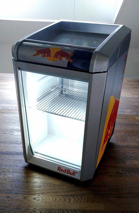 Mini Redbull Kuhlschrank