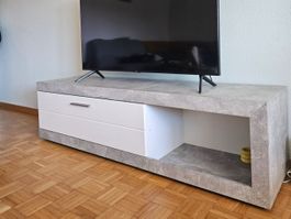 TV-Board Betonoptik