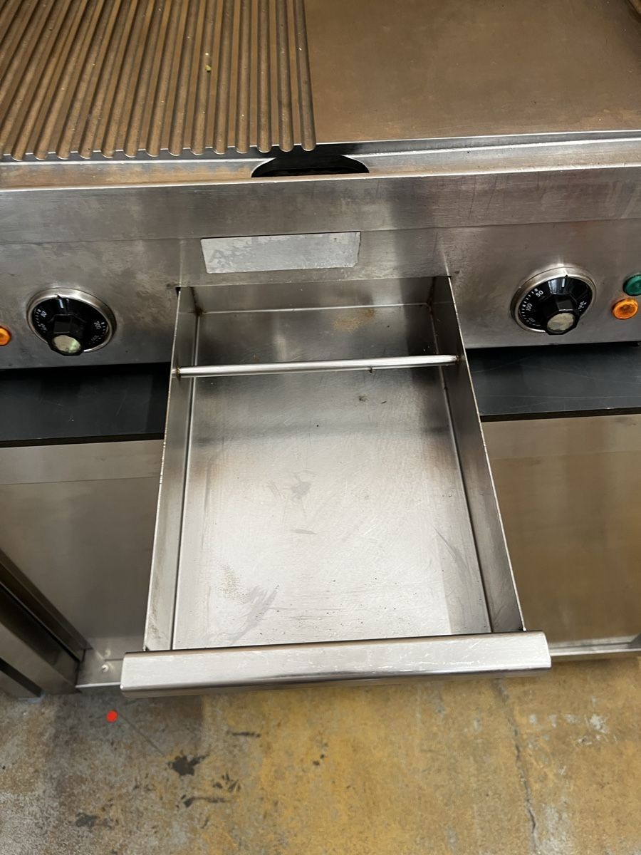 Appareils de cuisine: Robuster Aescchlimann Grill/Griddleplatte – D'occasion à Dittingen par Cervolino77 4