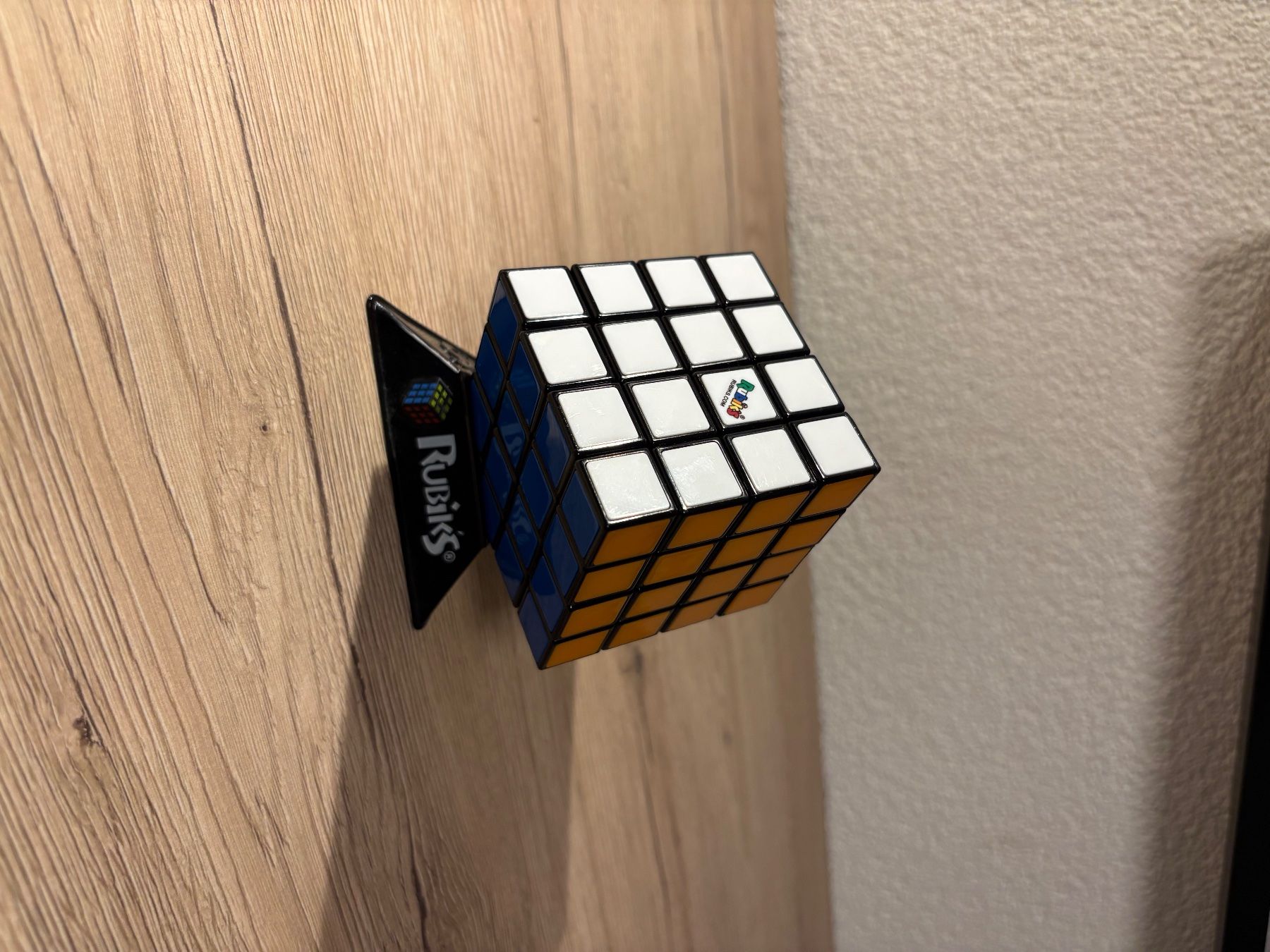Giocattoli: RubiksCube – Usato da Oberweningen venduto da nba_wg2f