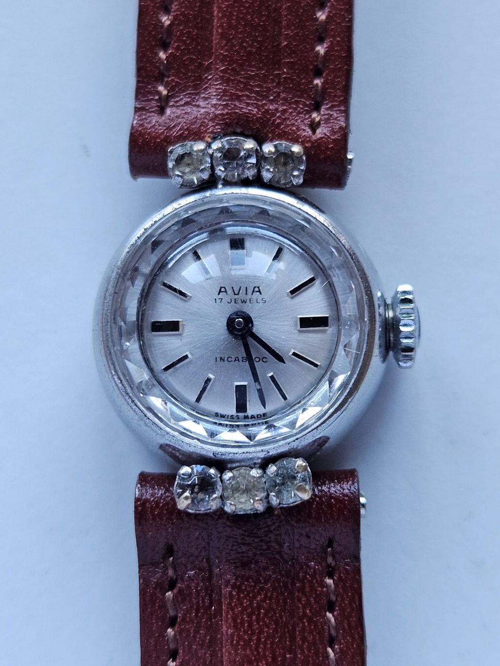 Avia Orologi: 160 Avia Damenuhr – Usato da Berikon venduto da mmm21