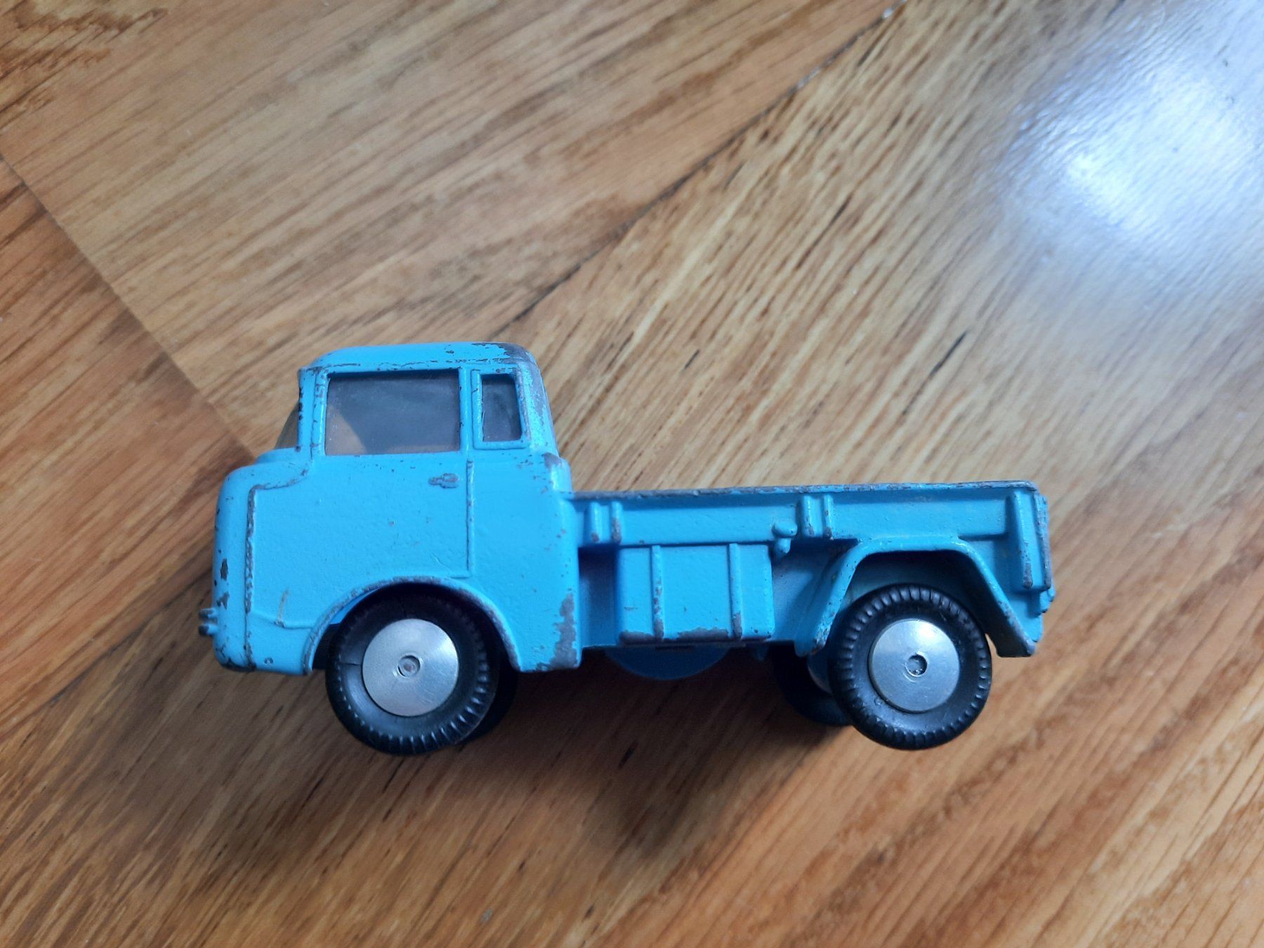 Modellini d'auto: Modellauto Lot – Usato da Luzern venduto da Namruk01 1