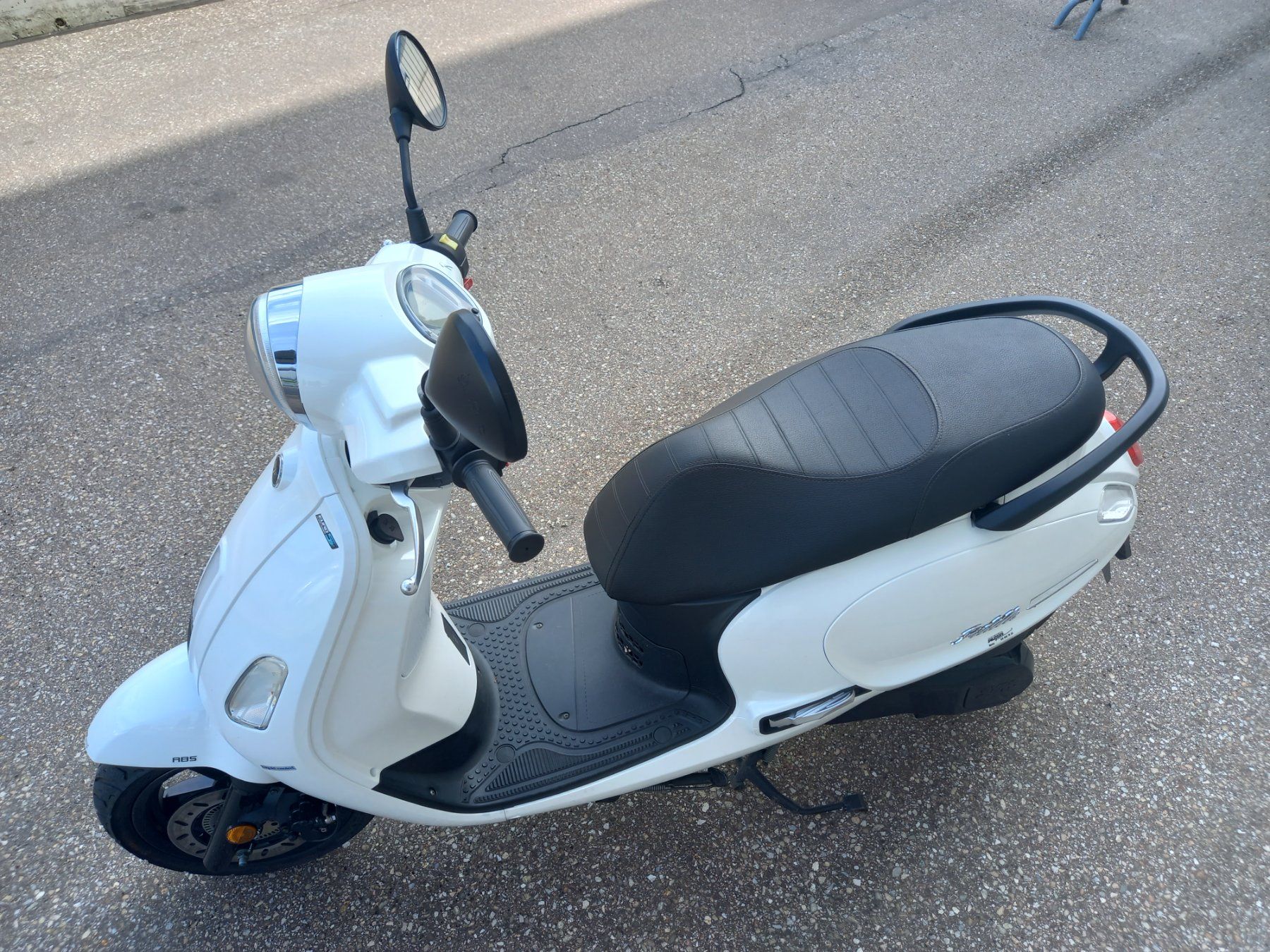 Sym Scooter: Neuwertiger Motorroller/Scooter SYM Fiddle 4 125 – Usato da Kerns venduto da Alfaisri 2