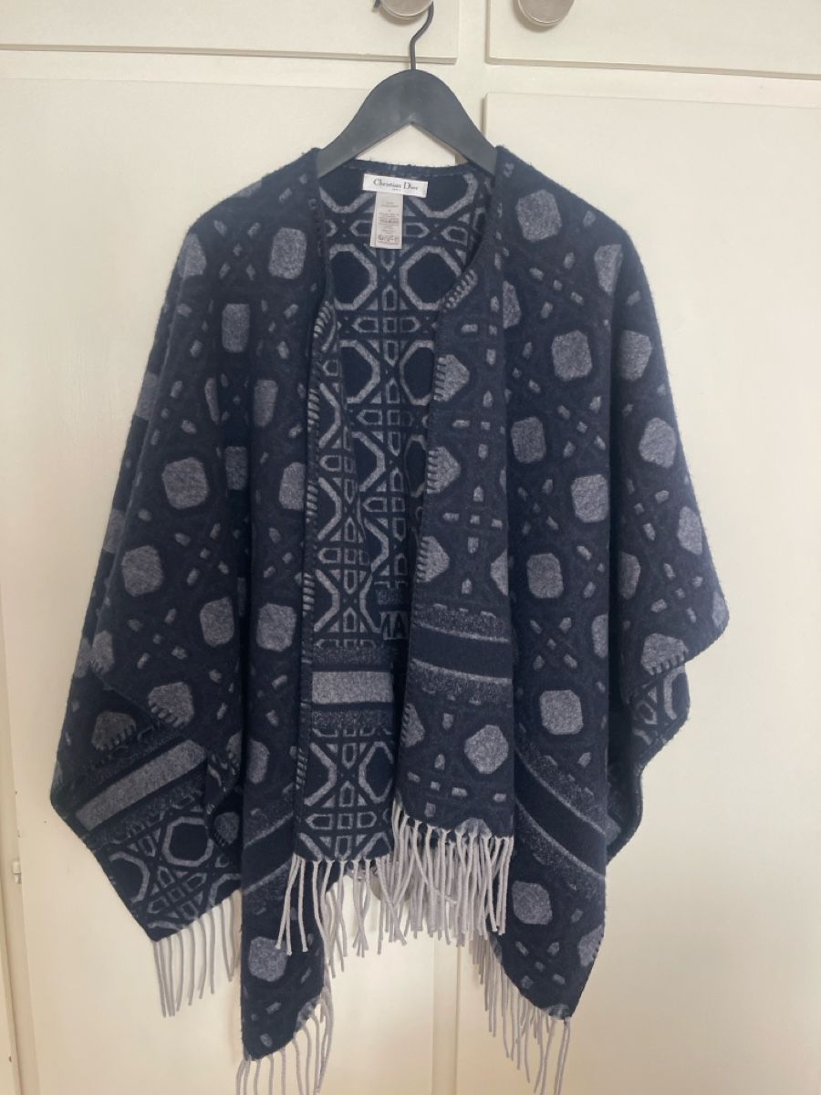 Dior Altro in  Abbigliamento & Accessori: Christian Dior Poncho Wolle/Kashmir – Usato da Meggen venduto da Danipol