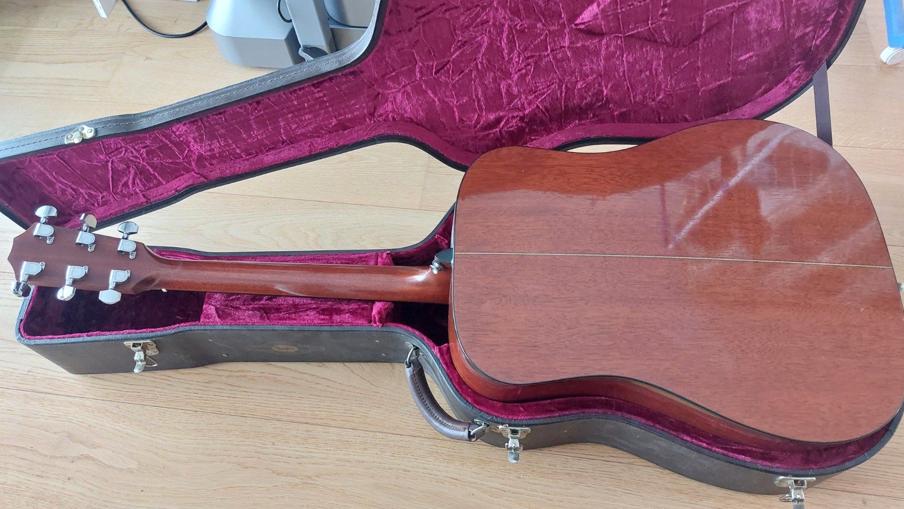 Taylor Strumenti musicali: Taylor 510 Westerngitarre, 1990 – Usato da Seeberg venduto da Gebi8 1