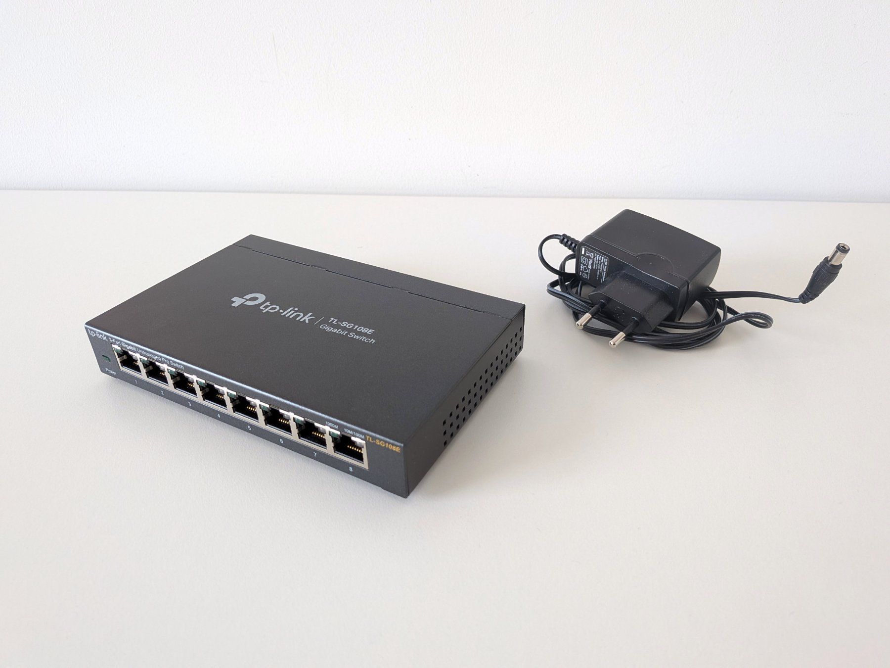 TP-Link Hubs & Switches: TP-Link TL-SG108E 8-Port Gigabit Switch – Gebraucht aus Winterthur von in4matiker 1