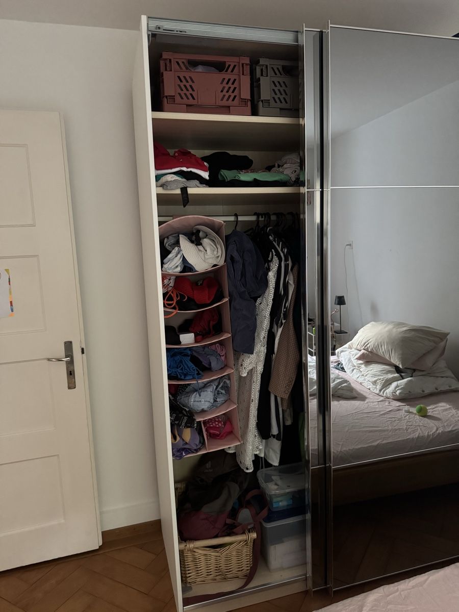 Armadi: Schrank – Usato da Zürich venduto da Anerol 1