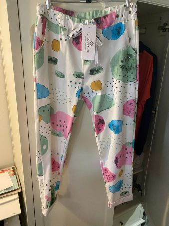 STOFFHOSE -WEISS-BUNT