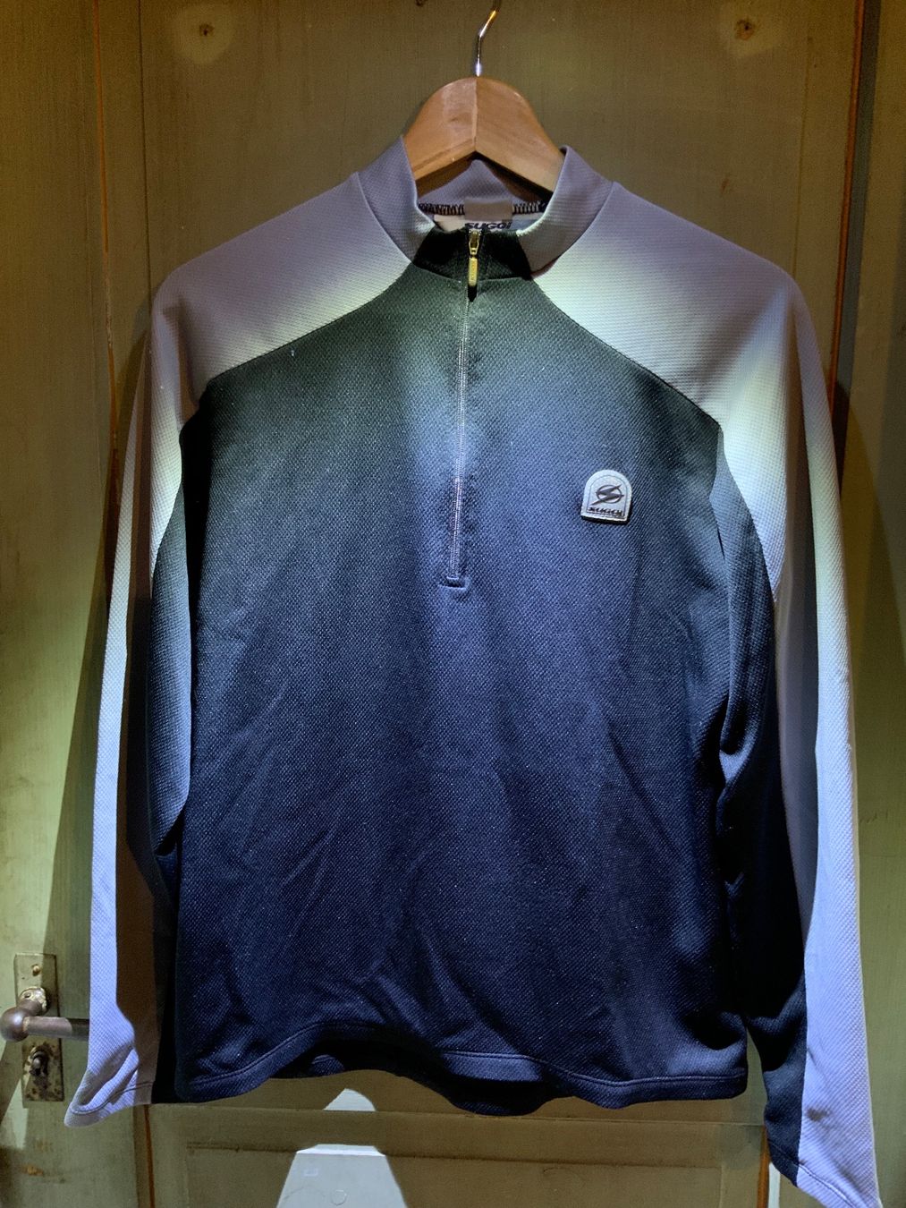 Canottiere & Pantaloni: Radtrikot von SUGOi – Usato da Ziefen venduto da Idwo01