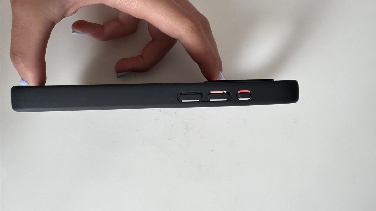 Cover & Protezioni schermo: Casetify Hülle IPhone 15 Pro – Nuovo (secondo la descrizione) da Wattwil venduto da chi_11o 2